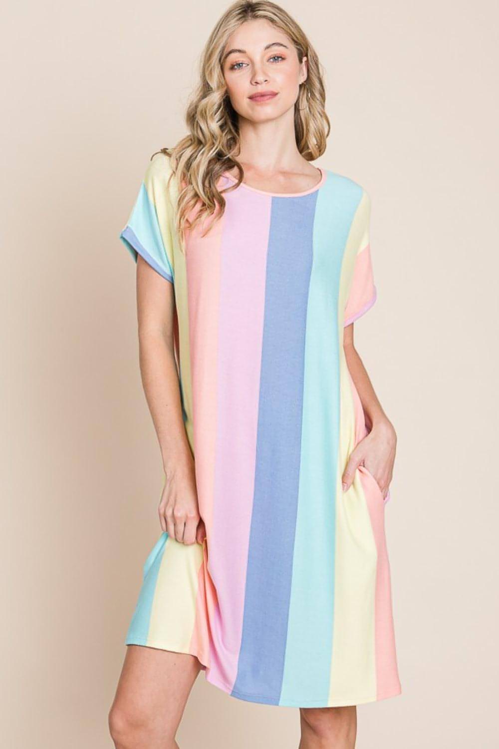 Comfortable cotton dress with short sleeves and stripes