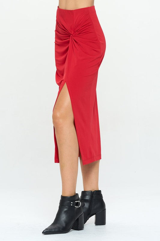 Side slit midi skirt in solid color
