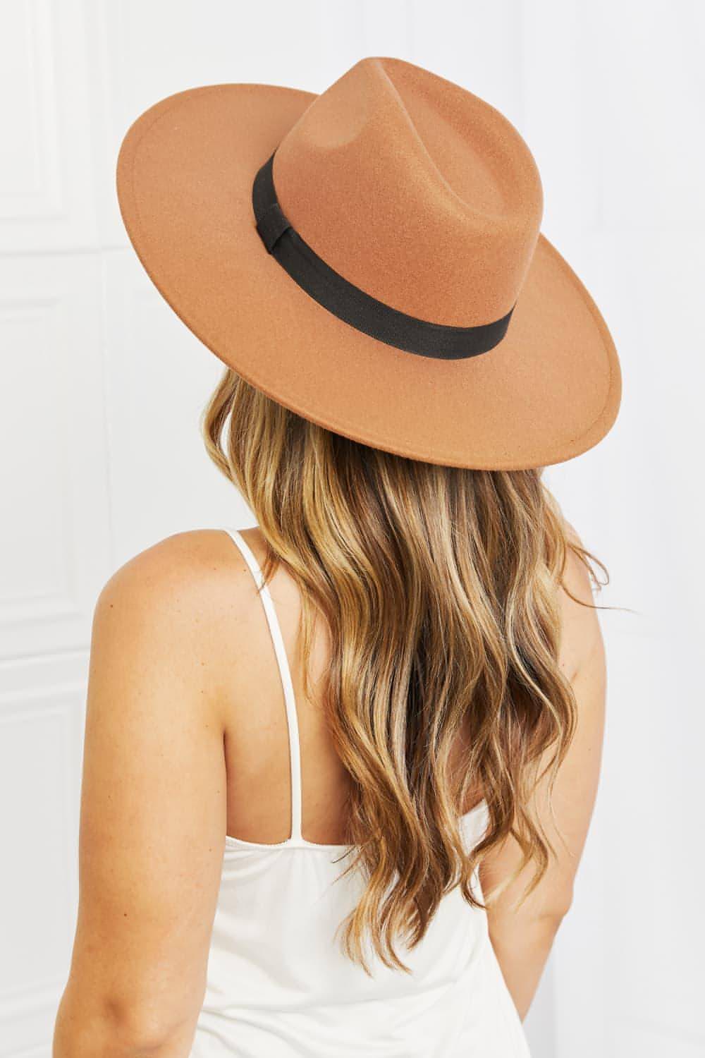 Elegant fedora hat for everyday wear – back angle
