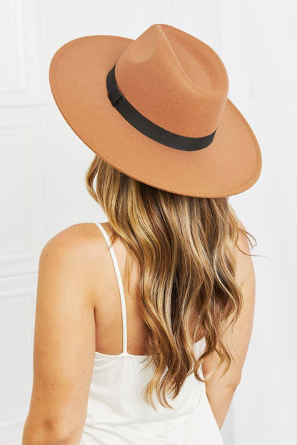 Elegant fedora hat for everyday wear – back angle