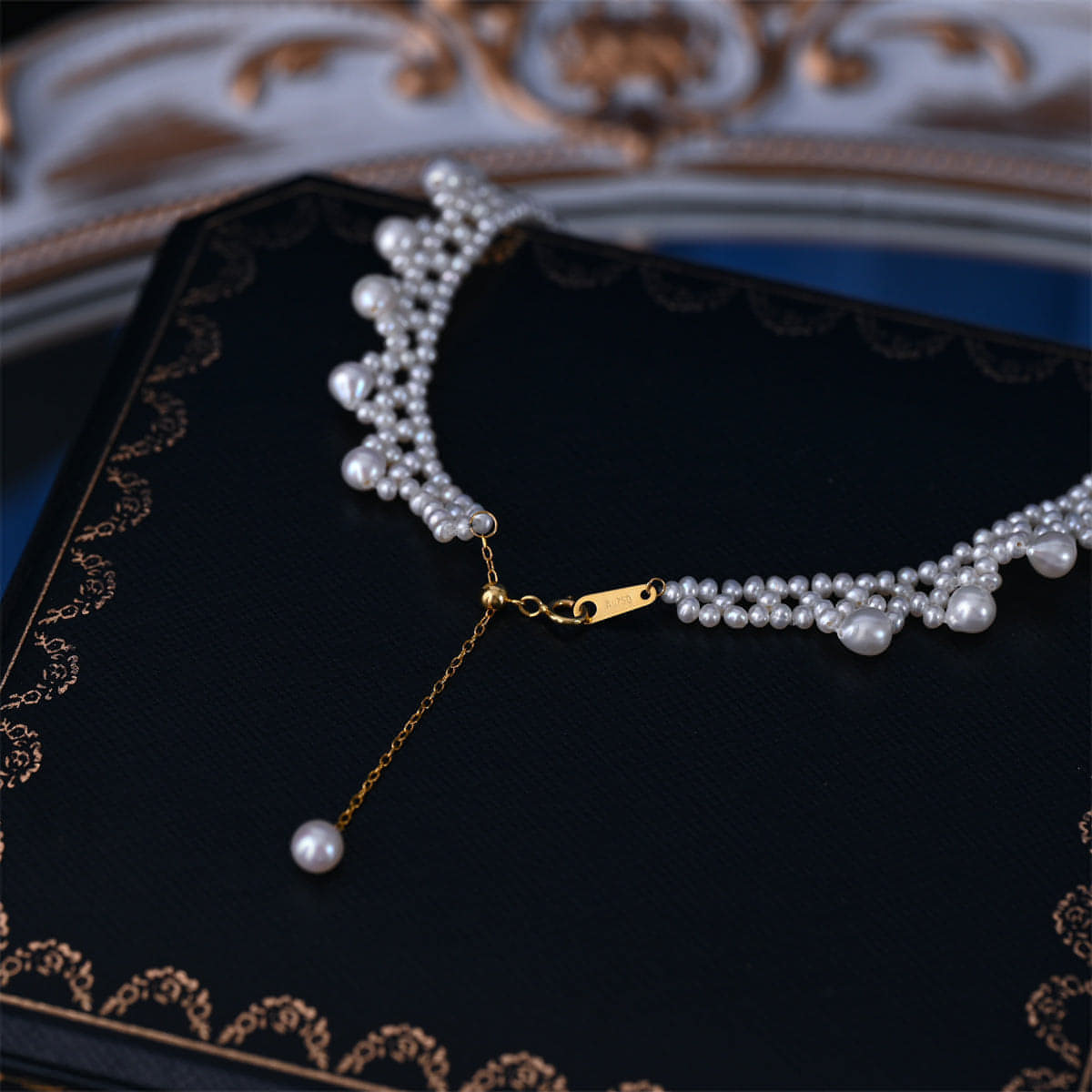 18K gold chain necklace with white pearls for women