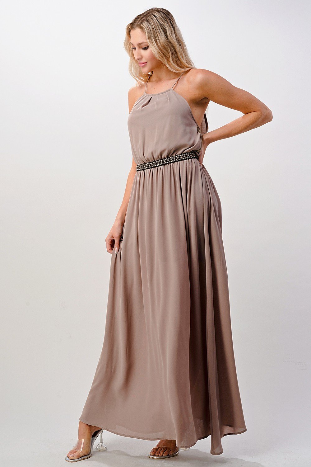 Glamorous Evening Gown with Fitted Waist and Pleats