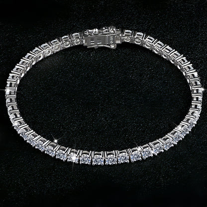 Elegant diamond-set silver bracelet in 14–20cm sizes