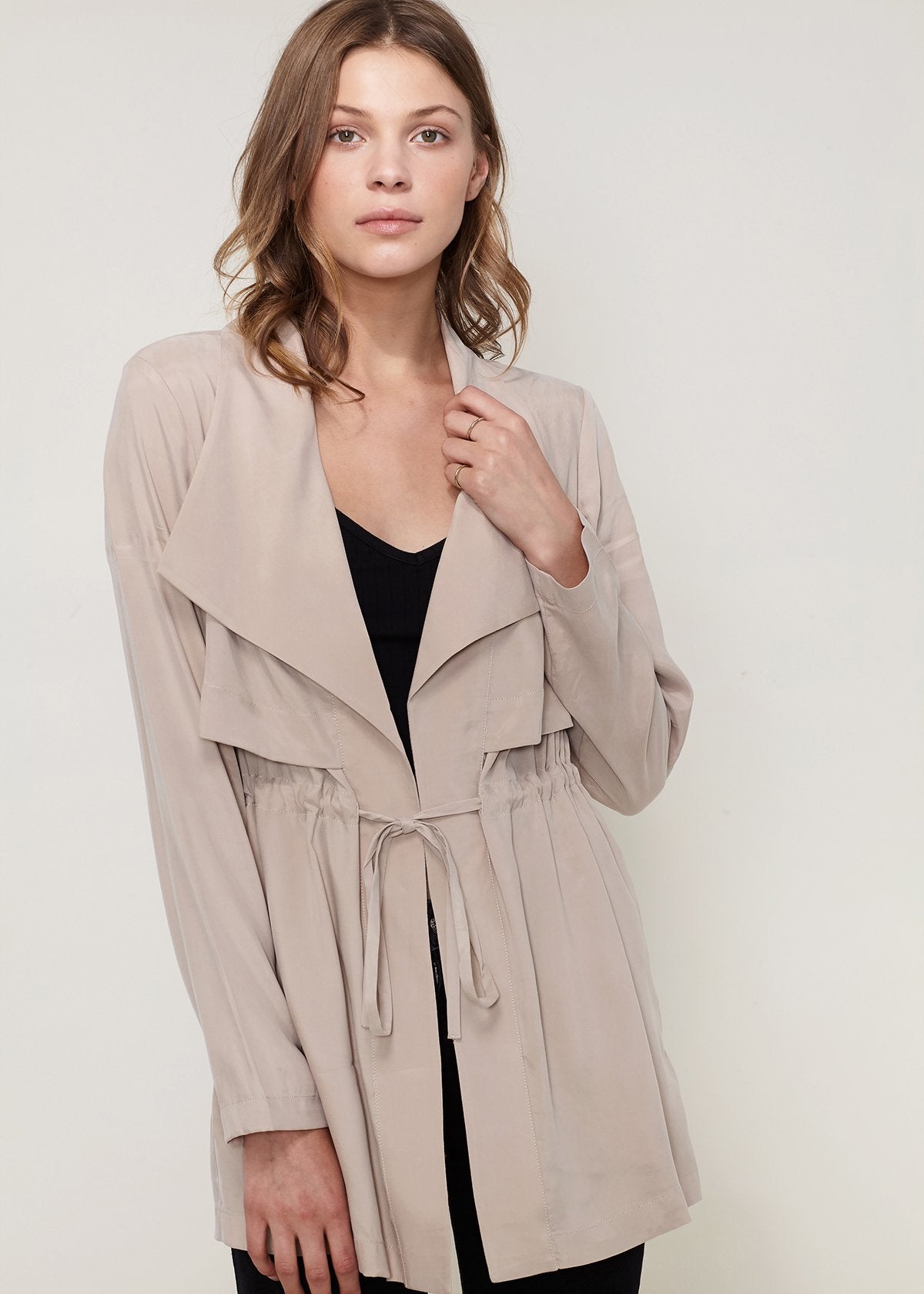 Ro&de Noir Taupe Open Front Jacket – Front View
