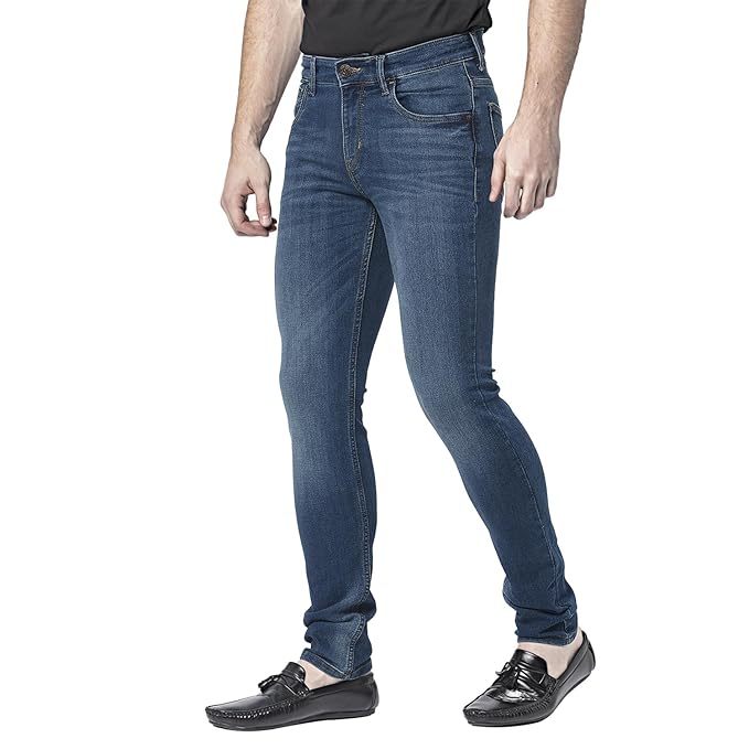 Men’s slim fit denim jeans in solid blue – front view